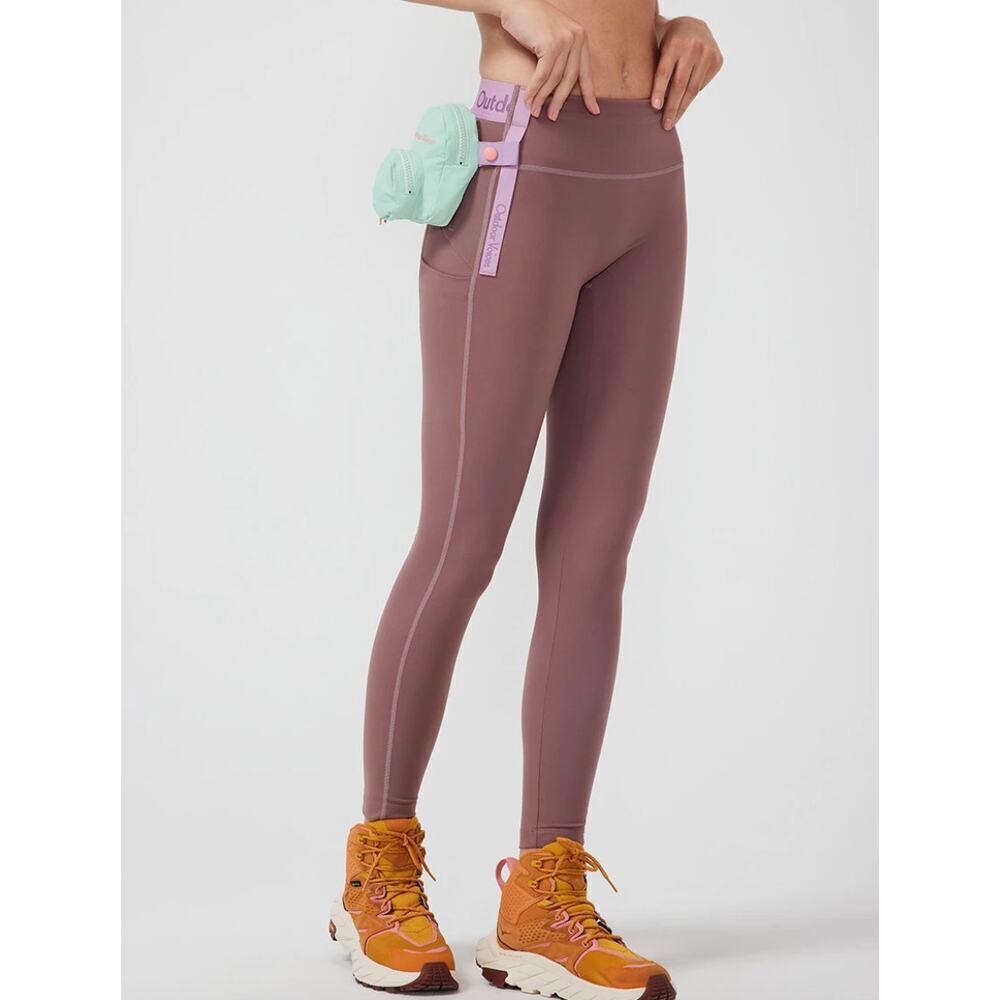 Outdoor Voices pink purple SNACKS leggings unique outdoors storage hiking sports